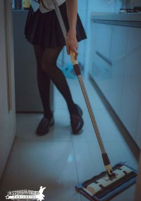 香蕉尹人在线观看免费下载_超清免费观看超清