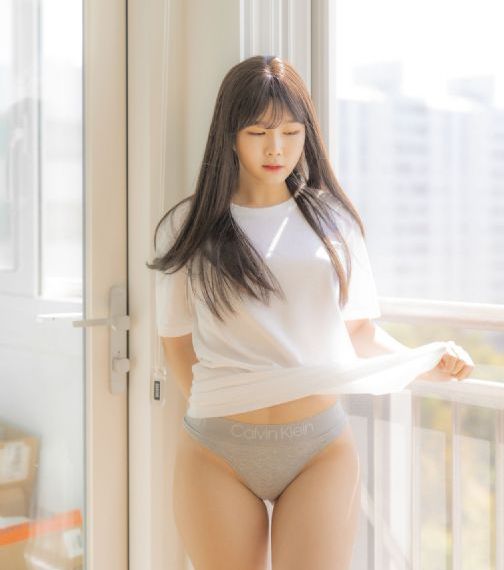 曹查理做爰A片三免费_超清在线观看完整版