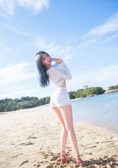 亚洲欧美圣爱天天综合_1080P高清在线