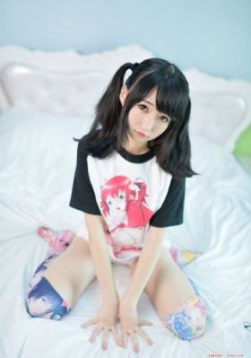 我在厨房摸岳的乳hd在线观看_DVD免费观看